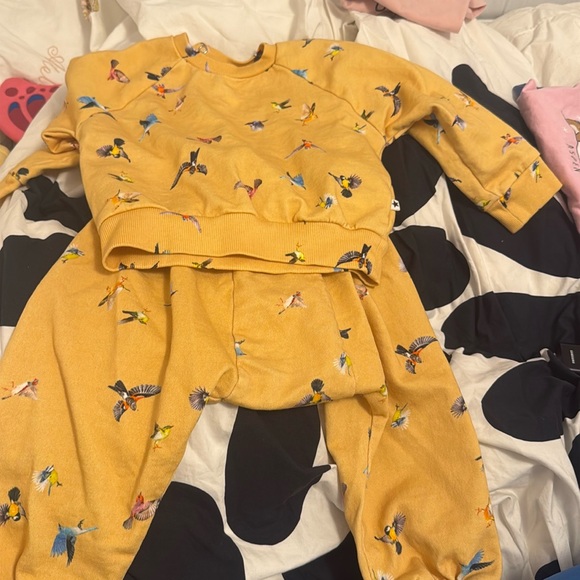 Molo suit size 18-24m - Picture 1 of 1